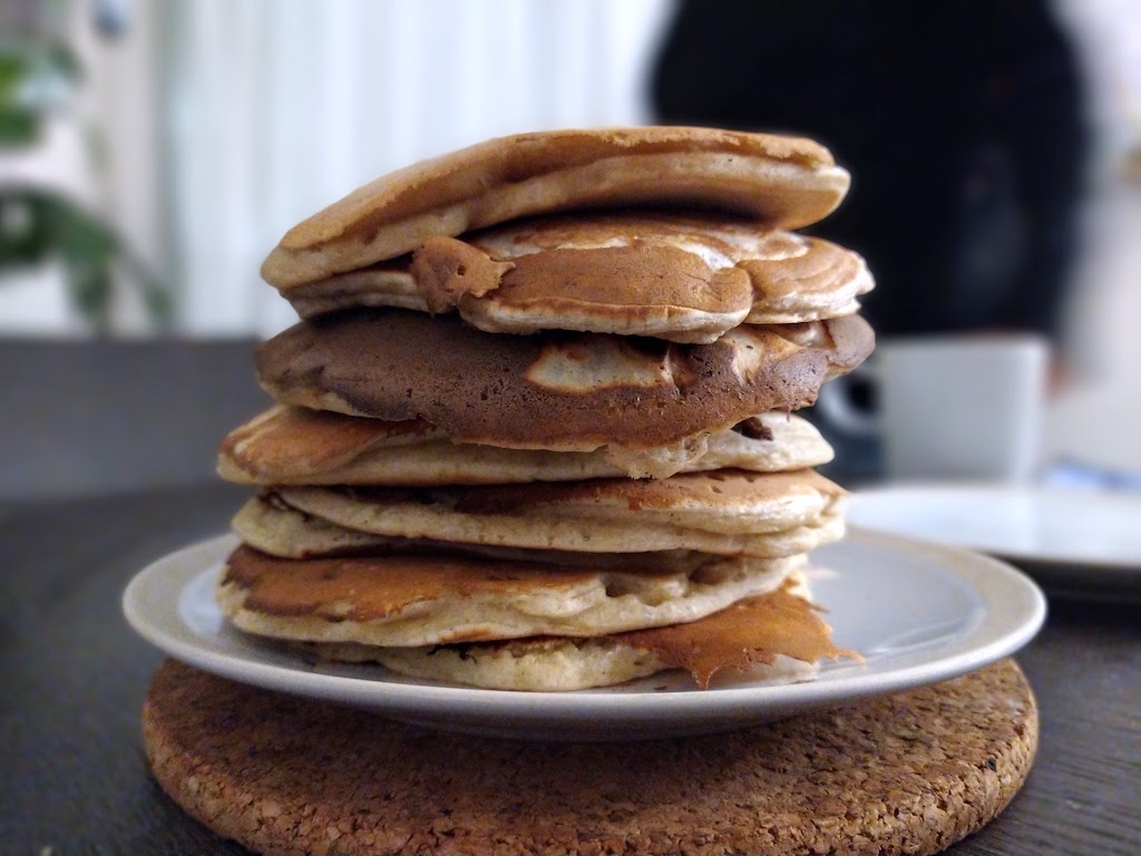 Fluffy Vegan Pancakes Fluffy Vegan Pancakes